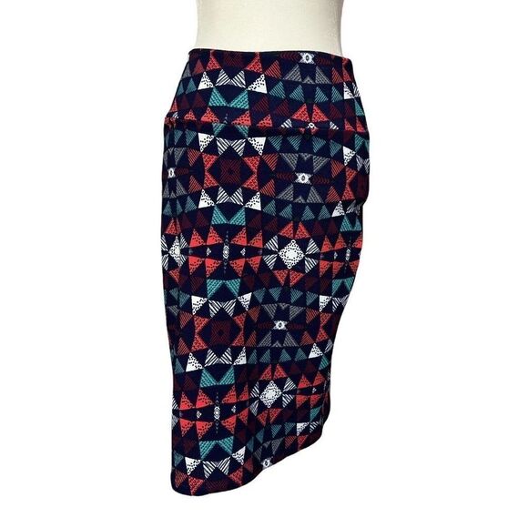 Lularoe Cassie Pencil Skirt Colorful Triangle Print Stretchy Sz XS - Picture 1 of 6